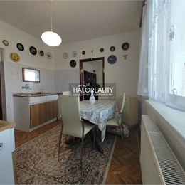 Predaj, rodinný dom Veľký Kýr, štvorizbový, priestranný pozemok