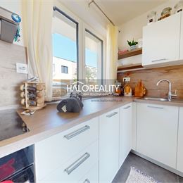 Predaj, rodinný dom Opoj - NOVOSTAVBA - EXKLUZÍVNE HALO REALITY + VIDEOOBHLIADKA