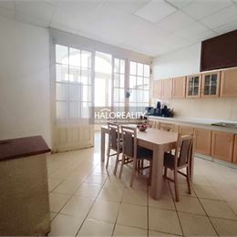 Predaj, štvorizbový byt Banská Štiavnica, Brettschneiderova továreň - ZNÍŽENÁ CENA