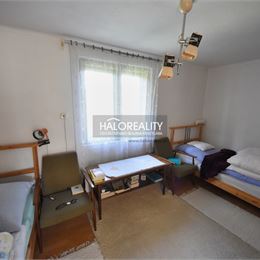 Predaj, rodinný dom Nová Baňa, pozemok 35.813 m² - ZNÍŽENÁ CENA