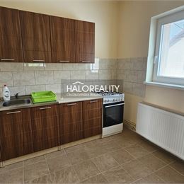 Predaj, komerčný objekt Levice - ZNÍŽENÁ CENA - EXKLUZÍVNE HALO REALITY