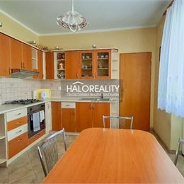 Predaj, rodinný dom Leopoldov, pozemok 800 m² - EXKLUZÍVNE HALO REALITY + VIDEOOBHLIADKA