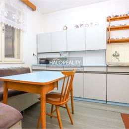 Predaj, rodinný dom Rajec - EXKLUZÍVNE HALO REALITY