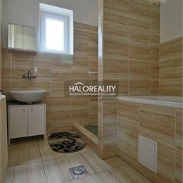 Predaj, rodinný dom Zlaté Moravce, Slov. armády - EXKLUZÍVNE HALO REALITY + VIDEOOBHLIADKA
