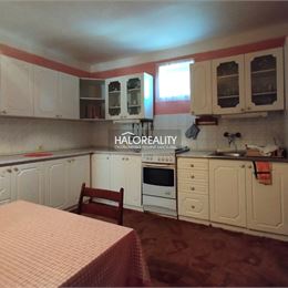 Predaj, rodinný dom Rohovce - EXKLUZÍVNE HALO REALITY