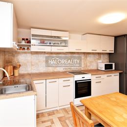 Predaj, 4-izbová záhradná chata na trvalé bývanie Bernolákovo, Sacky - EXKLUZÍVNE HALO REALITY +