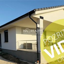 Predaj, rodinný dom Trávnica, štvorizbový bungalov v krásnej lokalite - NOVOSTAVBA - EXKLUZÍVNE HALO REALITY