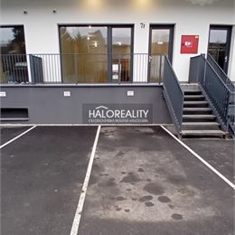 Predaj, trojizbový byt Lučenec, luxusný, so záhradkou - NOVOSTAVBA - EXKLUZÍVNE HALO REALITY
