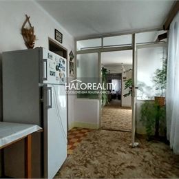 REZERVOVANÉ - Predaj, rodinný dom Špačince, s garážou, pozemok 1518 m² - EXKLUZÍVNE HALO REALITY