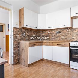 Predaj, rodinný dom Zlaté Klasy, Rastice, ul. Zsigmondovcov - EXKLUZÍVNE HALO REALITY