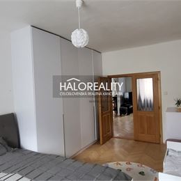 REZERVOVANÉ - Predaj, dvojizbový byt Banská Bystrica, Sídlisko SNP, tehlový byt - EXKLUZÍVNE HALO REALITY