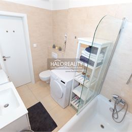 Predaj, dvojizbový byt Miloslavov, Slávičia, s 58 m² záhradkou a parkovacím státim - NOVOSTAVBA - EXKLUZÍVNE
