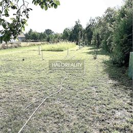 Predaj, pozemok pre rodinný dom 1303 m² Nové Zámky - EXKLUZÍVNE HALO REALITY + VIDEOOBHLIADKA
