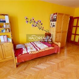 Predaj, štvorizbový byt Liptovský Hrádok - EXKLUZÍVNE HALO REALITY
