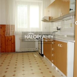 Predaj, štvorizbový byt Prievidza, Staré Sídlisko - ZNÍŽENÁ CENA - EXKLUZÍVNE HALO REALITY