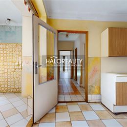 REZERVOVANÉ - Predaj, rodinný dom Lieskovec - EXKLUZÍVNE HALO REALITY