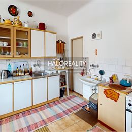 Predaj, rodinný dom Važec, Jána Hálu - EXKLUZÍVNE HALO REALITY