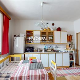 Predaj, rodinný dom Važec, Jána Hálu - EXKLUZÍVNE HALO REALITY