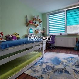 REZERVOVANÉ - Predaj, trojizbový byt Košice Nad Jazerom, Sputniková - ZNÍŽENÁ CENA - EXKLUZÍVNE HALO REALITY