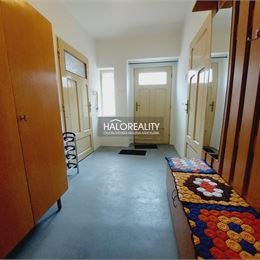 Predaj, rodinný dom Kremnica - ZNÍŽENÁ CENA - EXKLUZÍVNE HALO REALITY