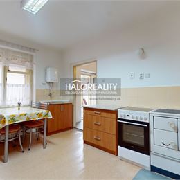 Predaj, rodinný dom Kremnica - ZNÍŽENÁ CENA - EXKLUZÍVNE HALO REALITY