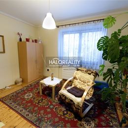 Predaj, rodinný dom Jelenec - ZNÍŽENÁ CENA - EXKLUZÍVNE HALO REALITY