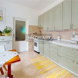 Predaj, štvorizbový byt Komárno, Hradná - EXKLUZÍVNE HALO REALITY