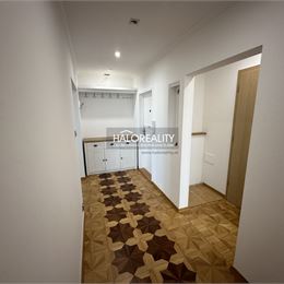 Predaj, trojizbový byt Liptovský Mikuláš, Podbreziny