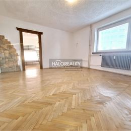 Predaj, dvojizbový byt Liptovský Mikuláš, Staré Mesto
