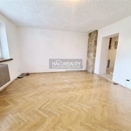 Predaj, dvojizbový byt Liptovský Mikuláš, Staré Mesto