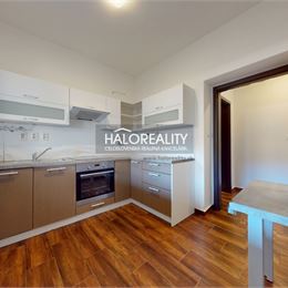 Predaj, dvojizbový byt Banská Bystrica - ZNÍŽENÁ CENA - EXKLUZÍVNE HALO REALITY
