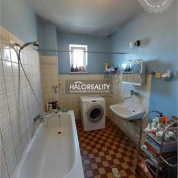 Predaj, rodinný dom Prievidza, Štvrte - Prievidza V - EXKLUZÍVNE HALO REALITY