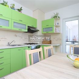 Predaj, trojizbový byt Považská Bystrica, SNP - EXKLUZÍVNE HALO REALITY