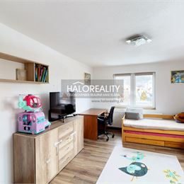 REZERVOVANÉ - Predaj, rodinný dom Jakubovany - EXKLUZÍVNE HALO REALITY