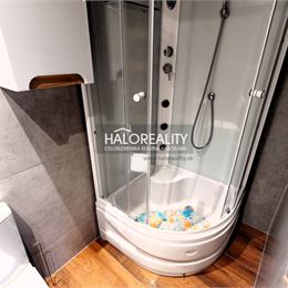 REZERVOVANÉ - Predaj, rodinný dom Jakubovany - EXKLUZÍVNE HALO REALITY