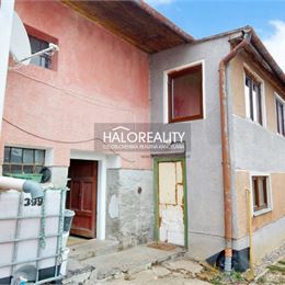 REZERVOVANÉ - Predaj, rodinný dom Jakubovany - EXKLUZÍVNE HALO REALITY