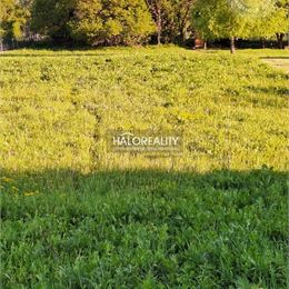 Predaj, pozemok pre rodinný dom 2039 m² Horné Orešany, Majdán
