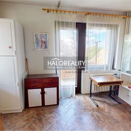 REZERVOVANÉ - Predaj, rodinný dom Hybe, viacgeneračný dom na Liptove - ZNÍŽENÁ CENA