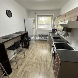 Predaj, dvojizbový byt Liptovský Mikuláš, centrum, Rezervované
