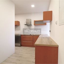 Predaj, rodinný dom Palárikovo, rozsiahla rekonštrukcia, tichá lokalita - EXKLUZÍVNE HALO REALITY