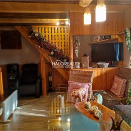 Predaj, chalupa Látky, s pozemkom 494 m² - EXKLUZÍVNE HALO REALITY
