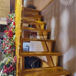 Predaj, chalupa Látky, s pozemkom 494 m² - EXKLUZÍVNE HALO REALITY