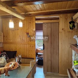 Predaj, chalupa Látky, s pozemkom 494 m² - EXKLUZÍVNE HALO REALITY