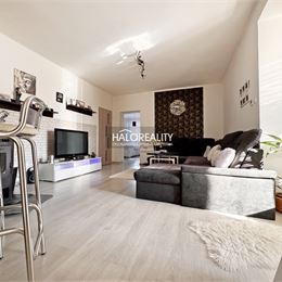 Predaj, rodinný dom Chotín, na pozemku o rozlohe 3520 m² - EXKLUZÍVNE HALO REALITY