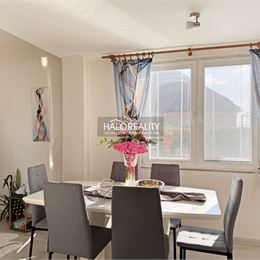 Predaj, rodinný dom Chotín, na pozemku o rozlohe 3520 m² - EXKLUZÍVNE HALO REALITY