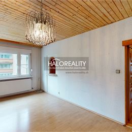 Predaj, trojizbový byt Liptovský Hrádok, Prekážka - EXKLUZÍVNE HALO REALITY
