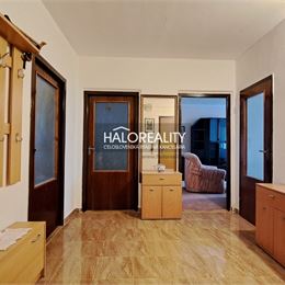 Predaj, trojizbový byt Žiar nad Hronom, Etapa - EXKLUZÍVNE HALO REALITY