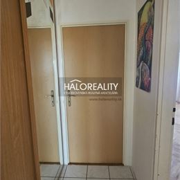 Predaj, trojizbový byt Levice