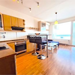 REZERVOVANÉ - Predaj, dvojizbový byt Bratislava Ružinov - EXKLUZÍVNE HALO REALITY