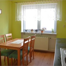 REZERVOVANÉ - Predaj, trojizbový byt Spišská Belá - ZNÍŽENÁ CENA
